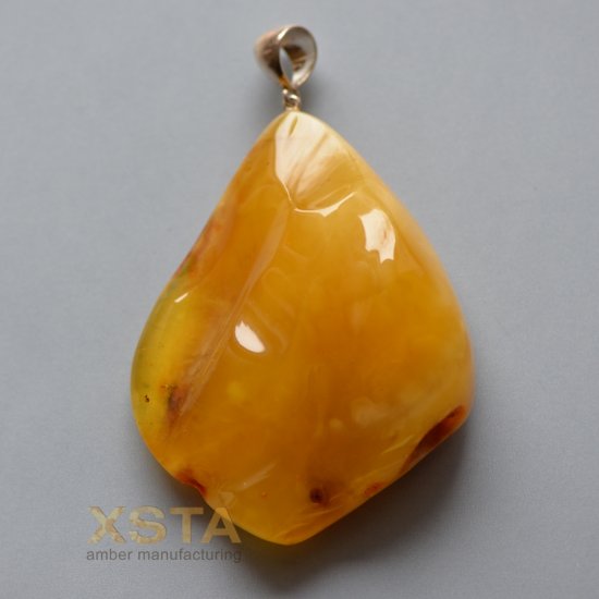 Baltic amber chunky pendant